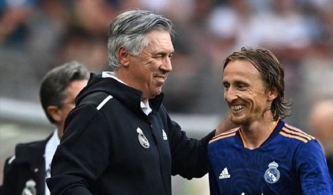 安特托昆博 安特托昆博