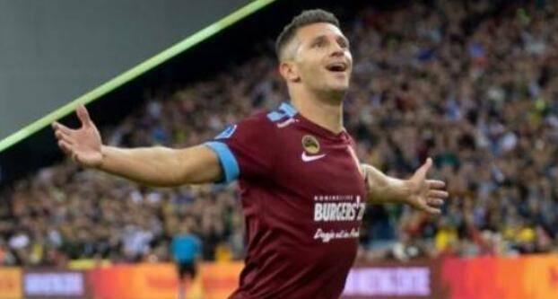 周的一大黑 周的一大黑