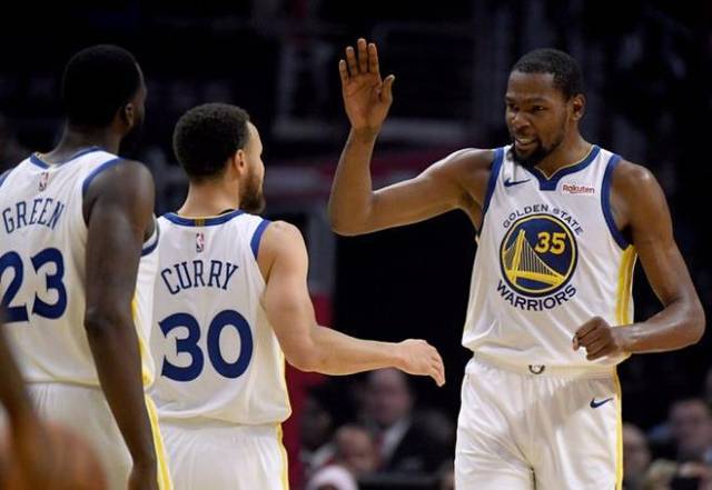 侧翼单打开 侧翼单打开